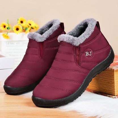 WinterGlück™ Boots – On Sale Now! Warm, Soft, and Fully Waterproof.