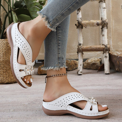 🔥Last Day Promotion 50% OFF - Women's Flowers Decor Arch Support Sandals
