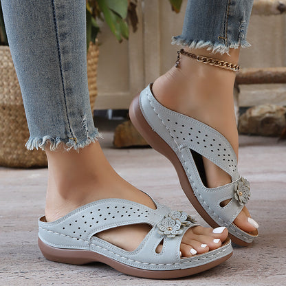 🔥Last Day Promotion 50% OFF - Women's Flowers Decor Arch Support Sandals