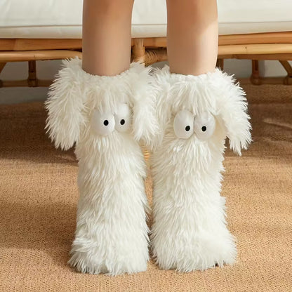 CozyBig Eyes– Snuggly Socks