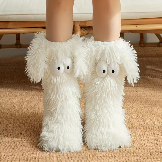 CozyBig Eyes– Snuggly Socks